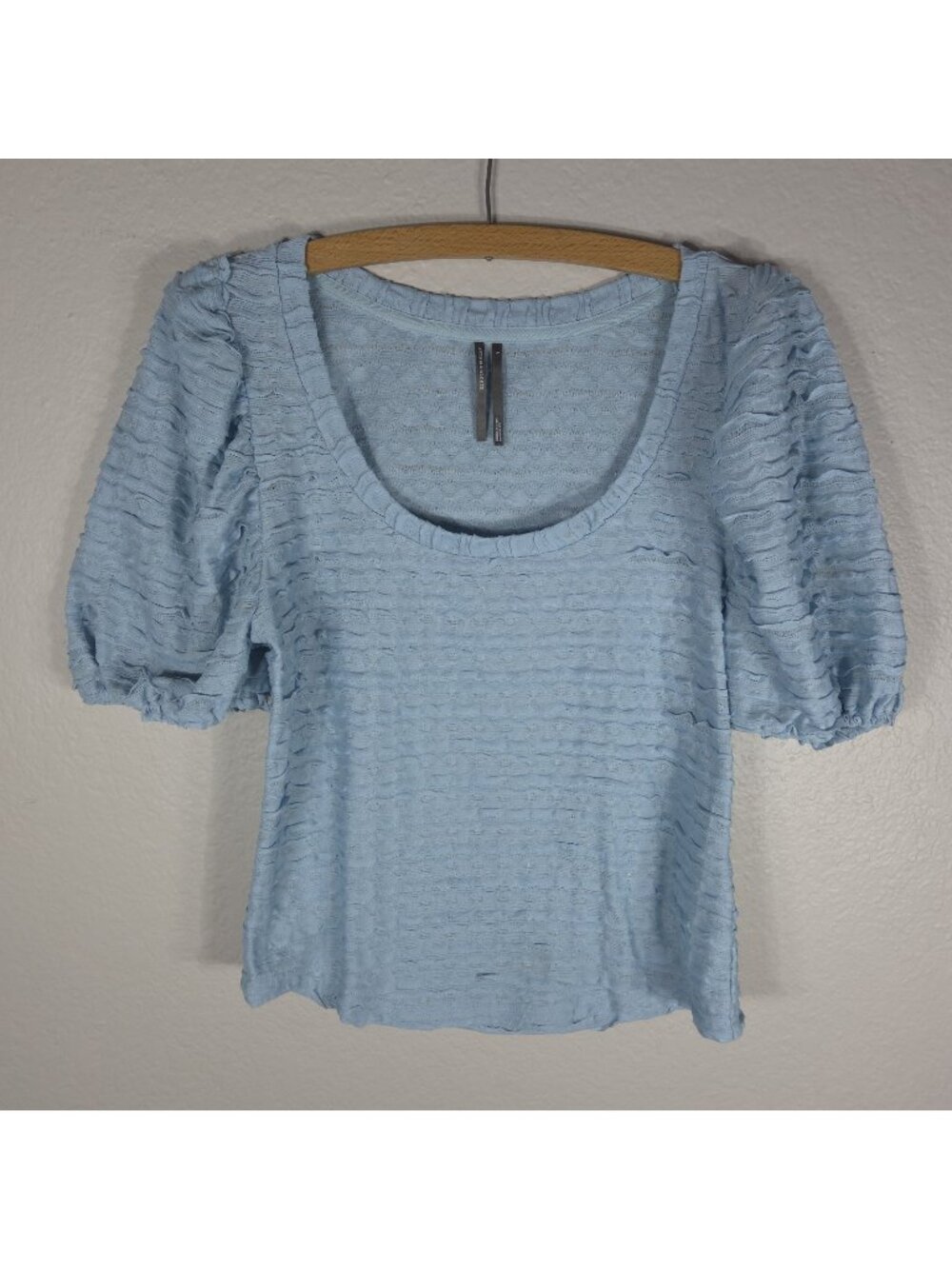 Anthropologie Textured Ruffled Top Blouse Size S Blue Puff Sleeve Scoop Neck